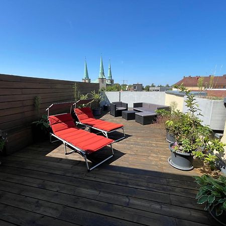 Zentrale Grosszuegige Dachterassen Whg Am Stadtpark In 15 Min Mit U-Bahn Zur Messe Nürnberg Exterior foto